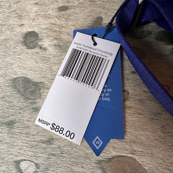 Vera Bradley Iconic Turnabout Crossbody - Romantic Paisley - Picture 2 of 4